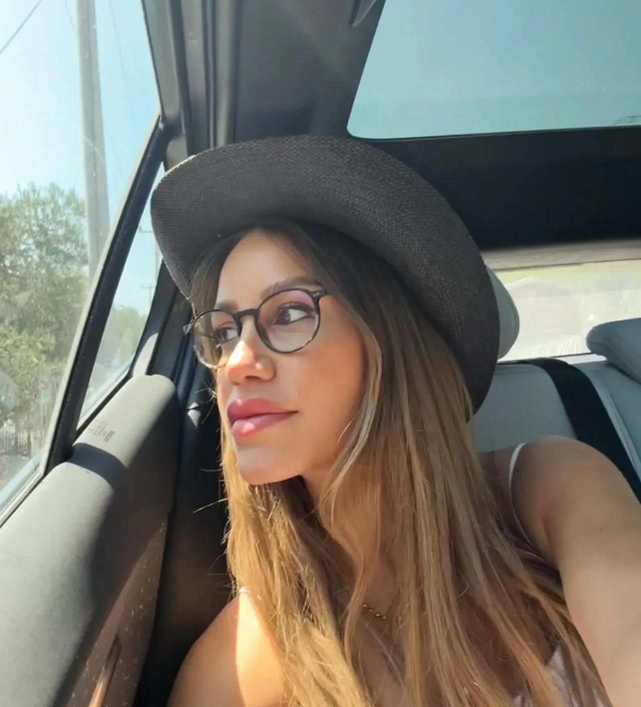 Ahmet Kural ile Gizem Şahin'e tepki yağdı! İkinci çocukları için ABD'ye gittiler