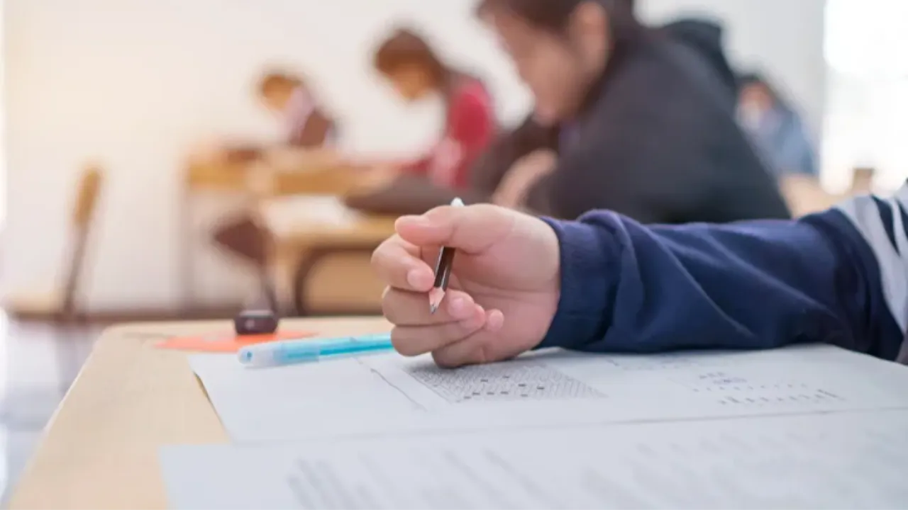 AUZEF güz ders seçimi başladı mı ne zaman yapılacak? İstanbul Üniversitesi AUZEF sınav takvimi