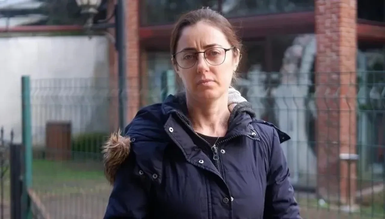 Eşinin sevgilisi sandı, arabanın kapısıyla dövdü! Kapı silah sayıldı