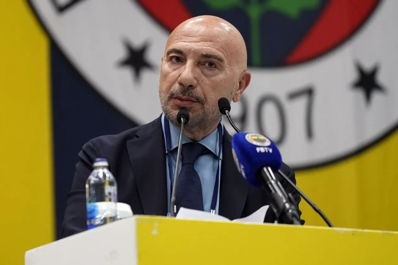 Fenerbahçe'de seçim öncesi kritik gelişme! Hakan Bilal Kutlualp adaylıktan çekildi: İşte nedeni