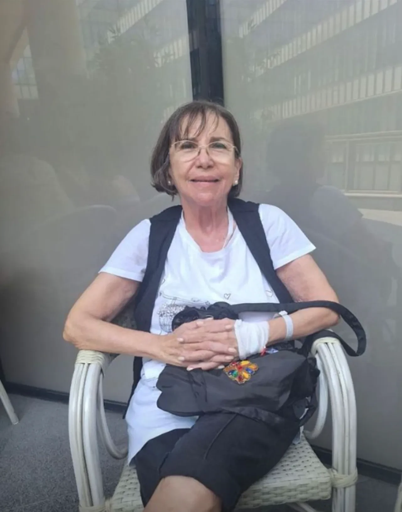 Gül Onat sevenlerinden dua istedi! Son görüntüsü ortaya çıktı