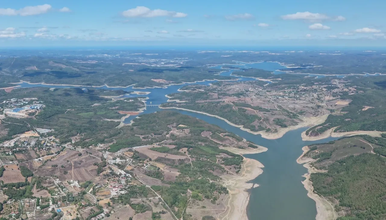 Bu görüntüler İstanbul'dan! Barajlar kritik seviyede: Git gide azalıyor