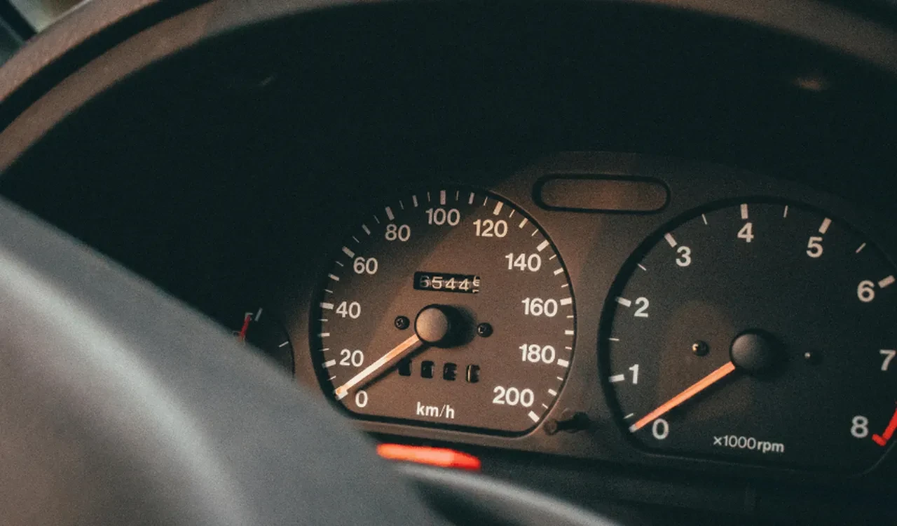 Otomobil alacaklar dikkat: İkinci elde kilometre skandalı: Ticaret Bakanlığı harekete geçti