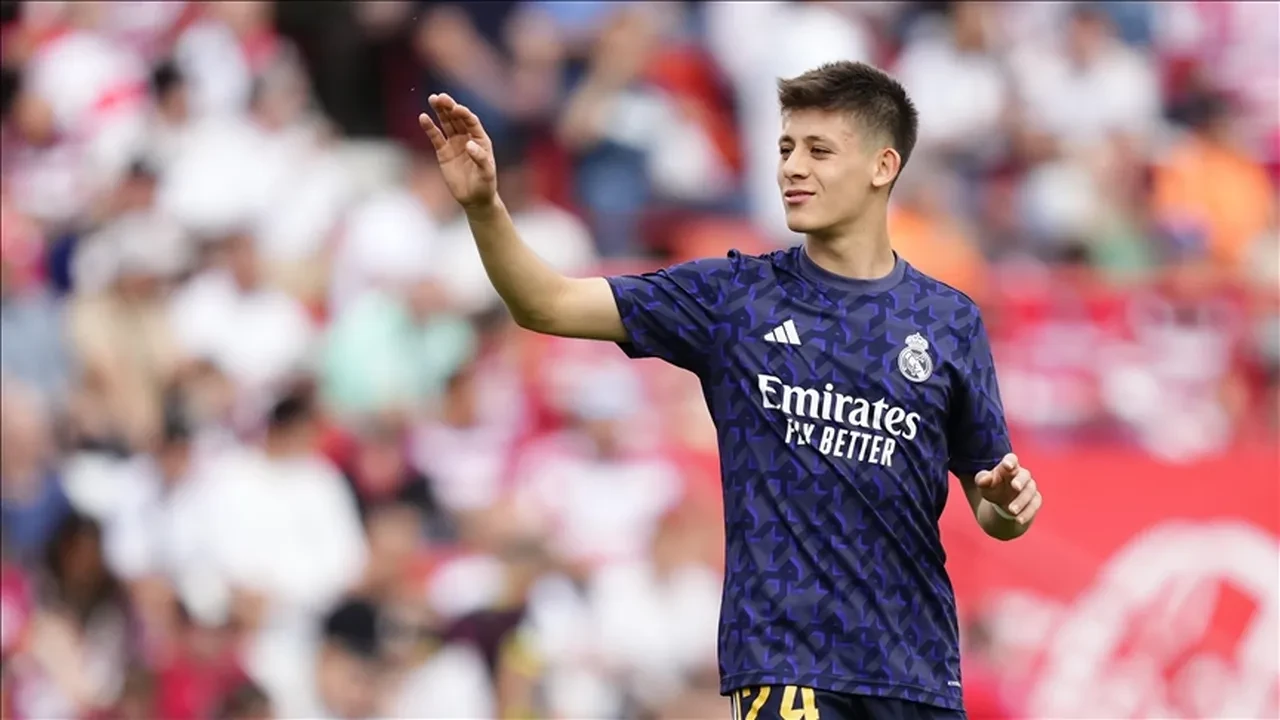 Real Madrid'den kritik Arda Güler kararı! İspanyol basını duyurdu 