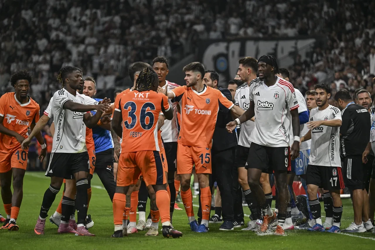 Sergen Yalçın için sarı-kırmızı alarm! Beşiktaş'ı bekleyen zorlu süreç