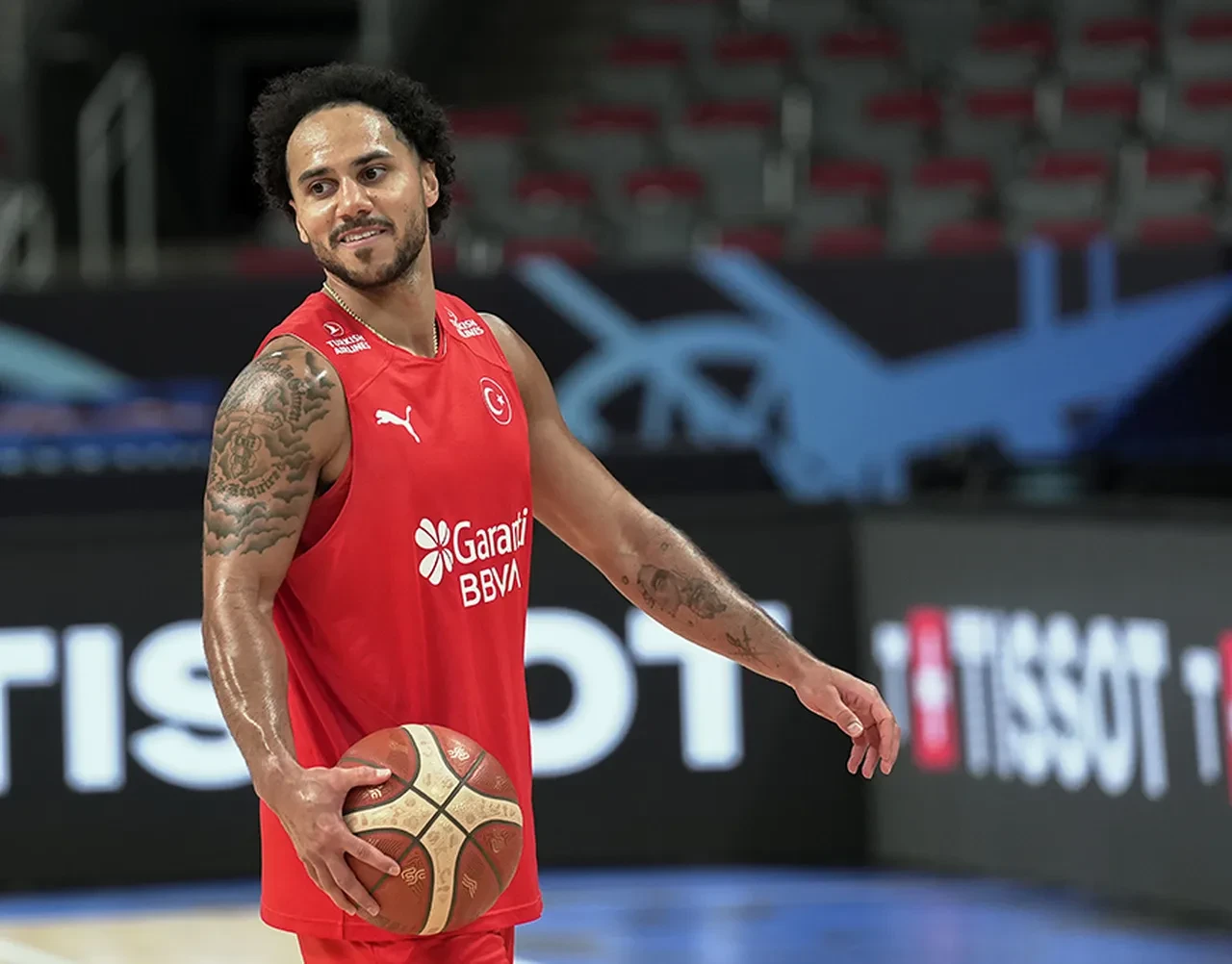 Shane Larkin A Milli Takım'ı bıraktı mı, neden? Sosyal medyadan paylaşım yaptı