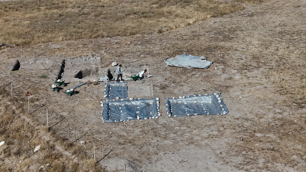 Sivas'taki keşiften çok konuşulacak detay: Fal ile kral belirleniyordu