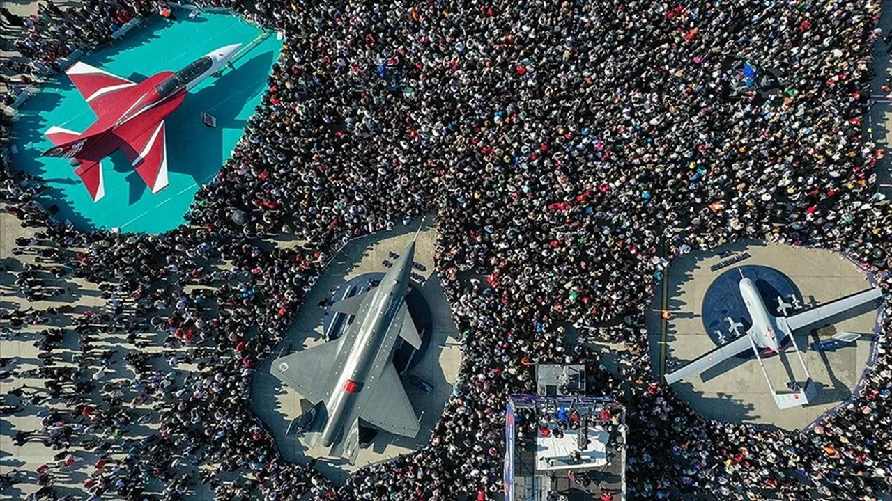 TEKNOFEST İstanbul saat kaçta başlıyor, bitiyor? TEKNOFEST İstanbul ziyaret saatleri