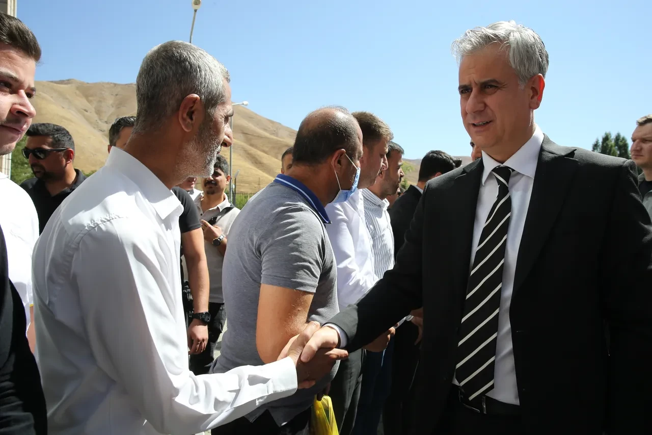 Terörsüz Türkiye için PKK ile pazarlık mı yapılıyor? AK Parti'den açıklama var