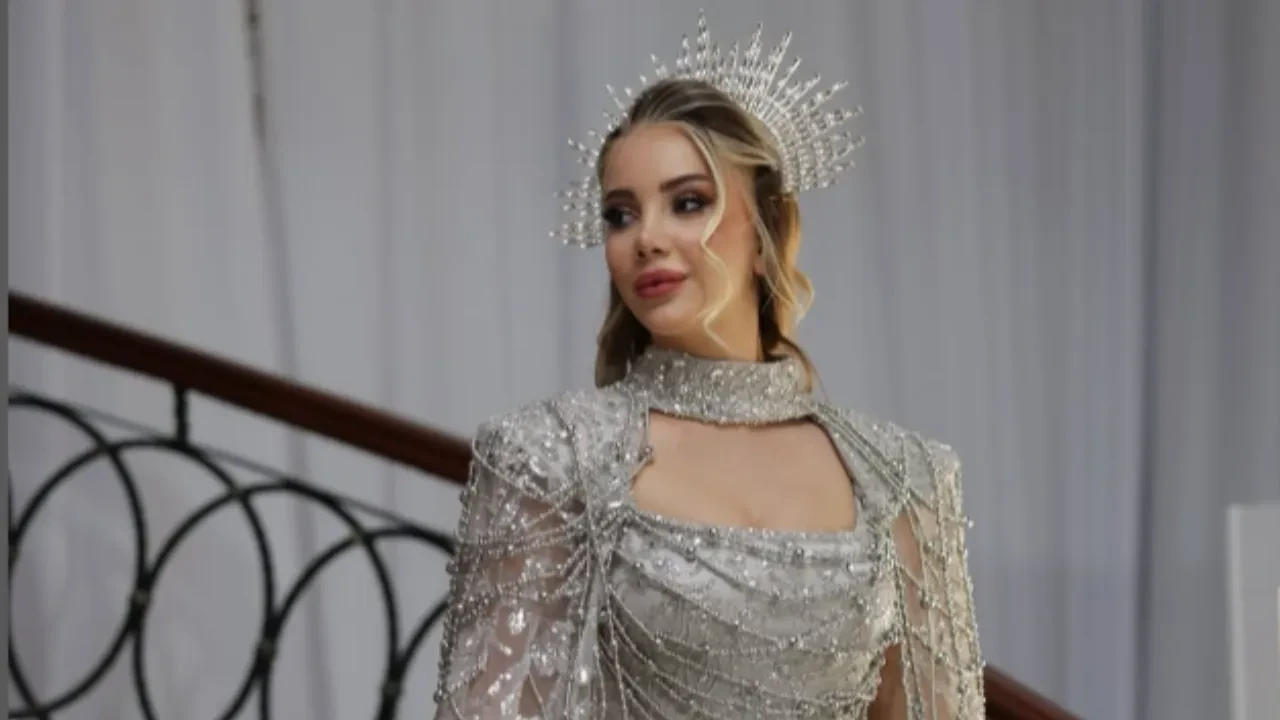 Altın gelin olarak anılan Aleyna Dalveren zor günler geçiriyor! Canlı yayında gözyaşlarına boğuldu 