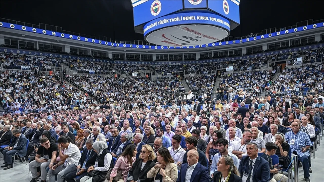 Fenerbahçe Başkan Adayı Sadettin Saran, seçilirse yapacaklarını anlattı! O isme teklif götürecek 