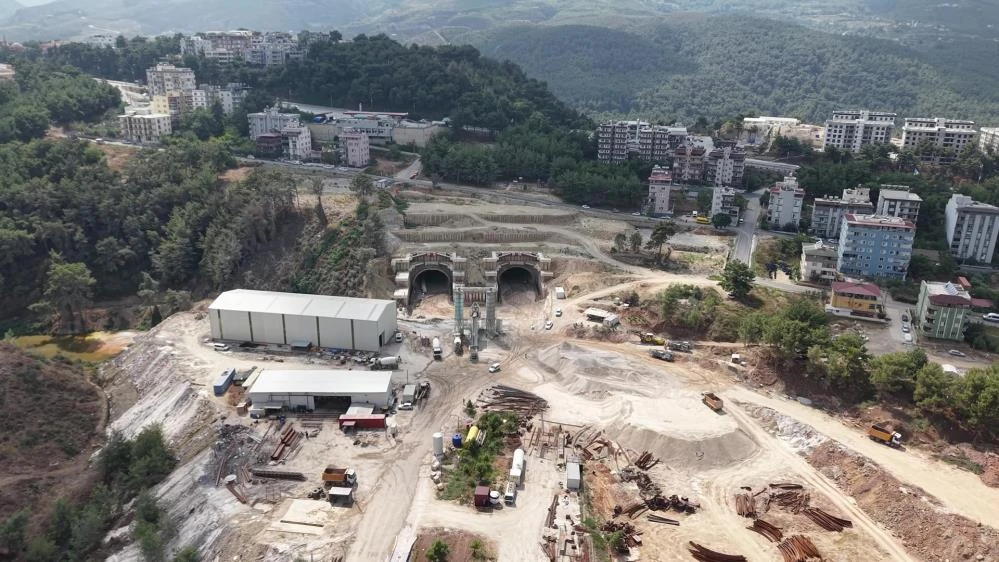 Türkiye’nin en uzun ve en geniş tüneli yapılıyor! 'Milli bütçeyle yapılmış en büyük projelerden biri'