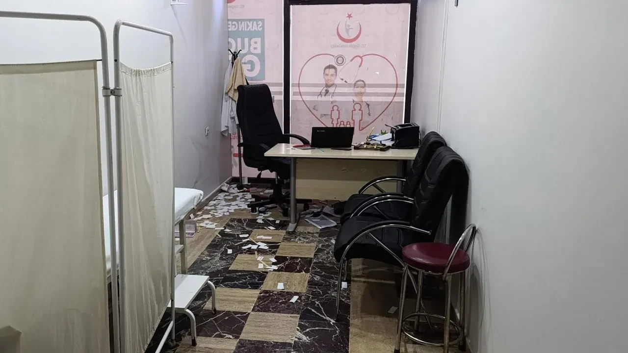 Mardin'de sıra kavgası: Aile hekimi darp edildi
