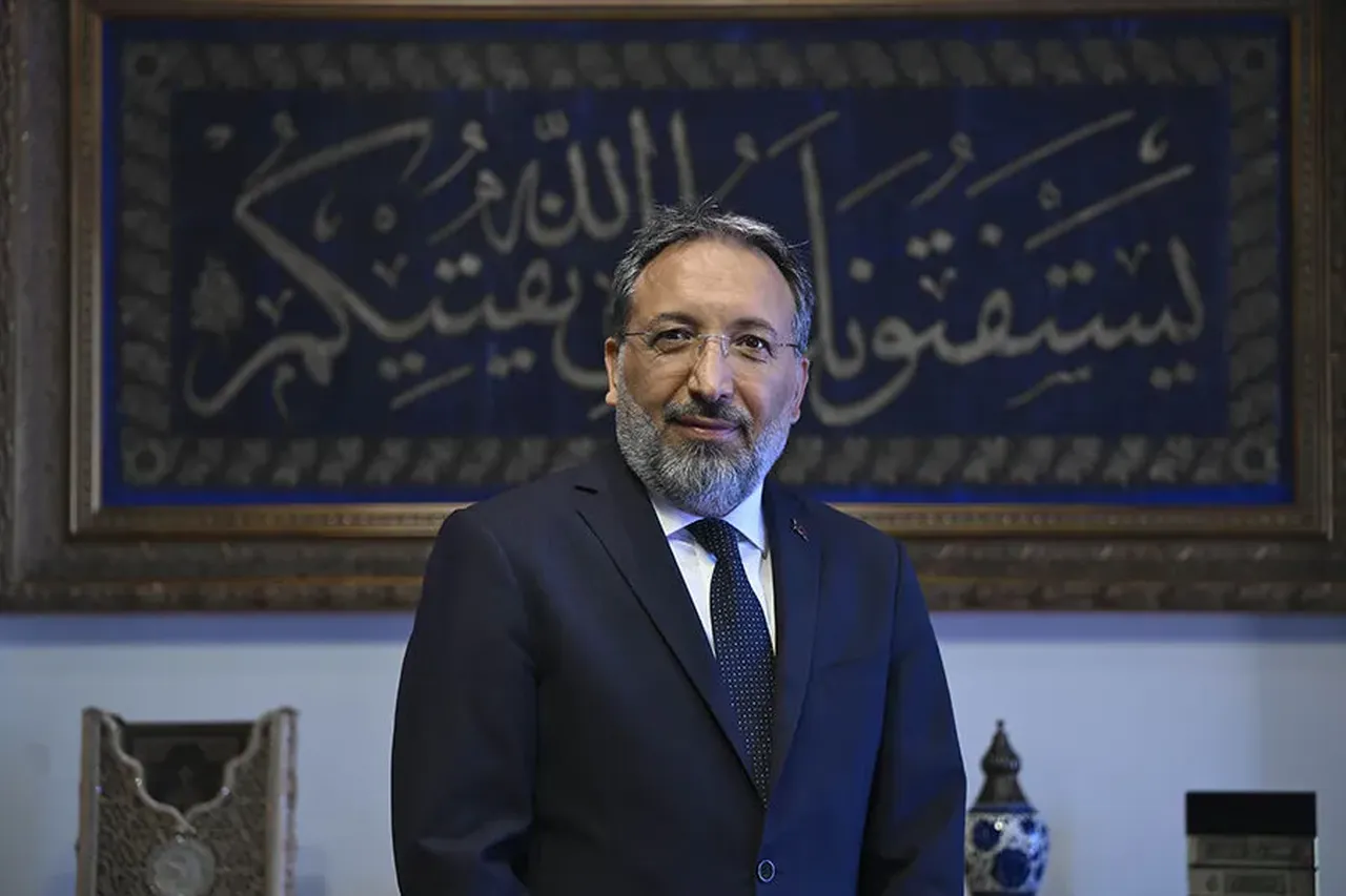 Prof. Dr. Safi Arpaguş kimdir?  Yeni Diyanet İşleri Başkanı kim oldu?