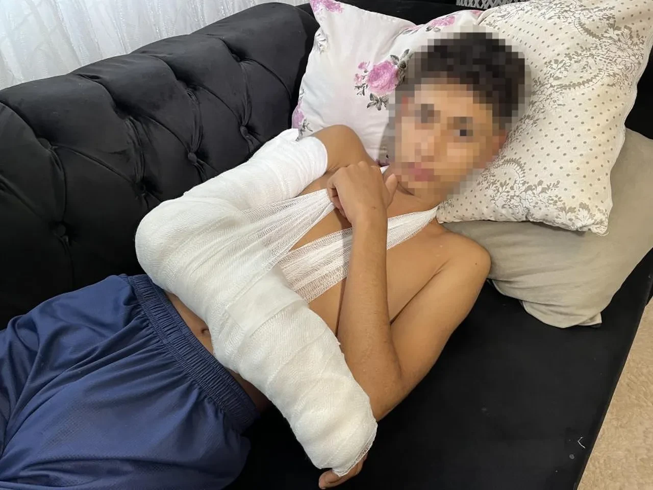 Şakalaşmanın sonucu kötü bitti: Lise öğrencisi ölümden döndü