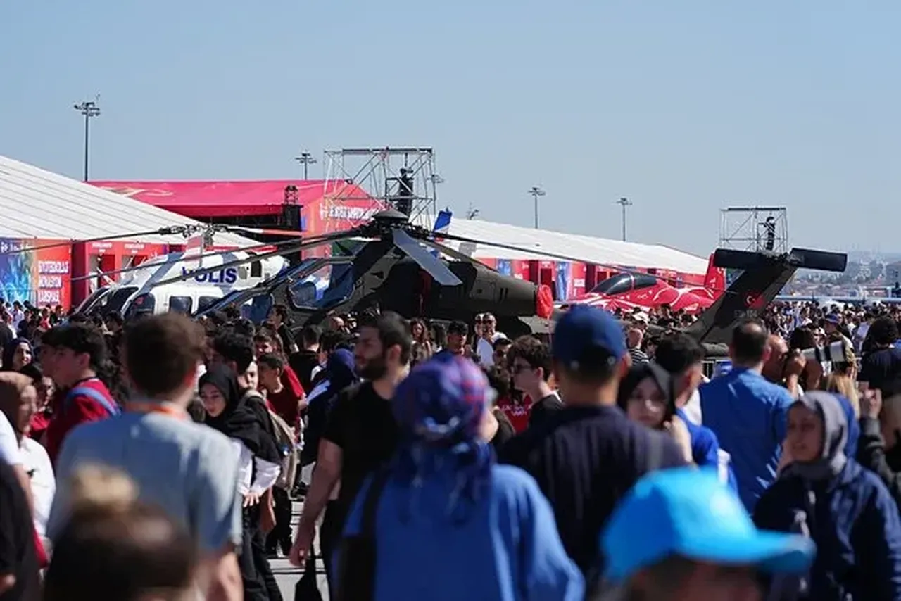 Selçuk Bayraktar TEKNOFEST'te müjdeyi verdi! NSosyal'den sonra Küre geliyor 