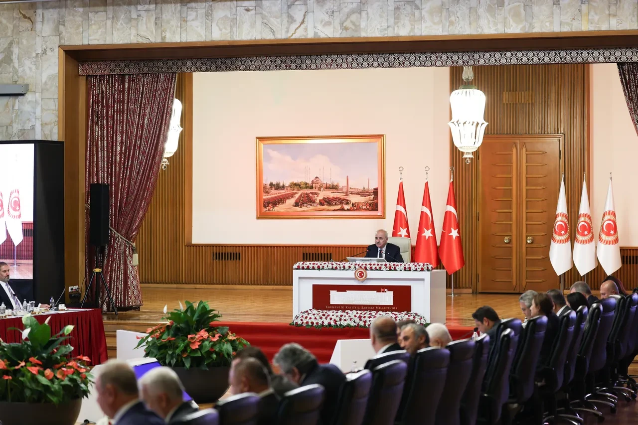 Terörsüz Türkiye Komisyonu toplandı: Akademisyenler dinlenecek