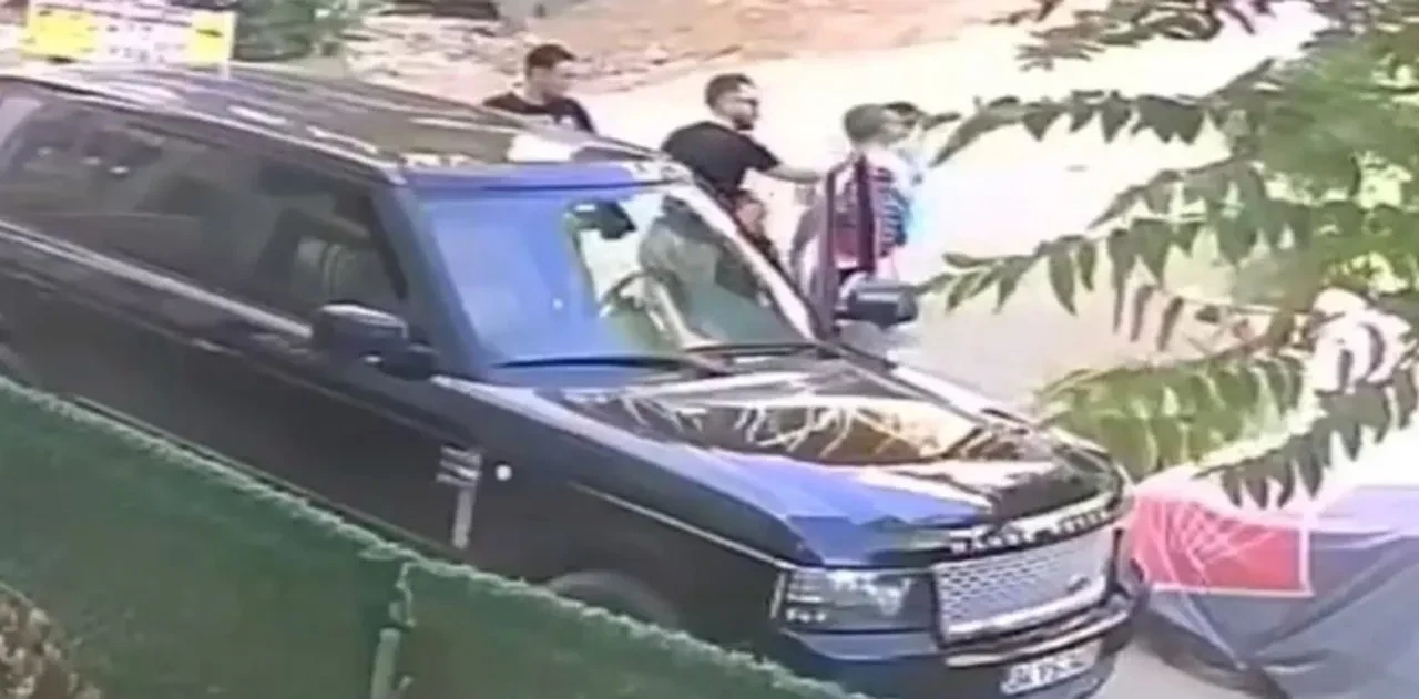 Türkiye'nin konuştuğu baba dehşet anlarını anlattı: 'Özür diletti yine de tokat attı!'