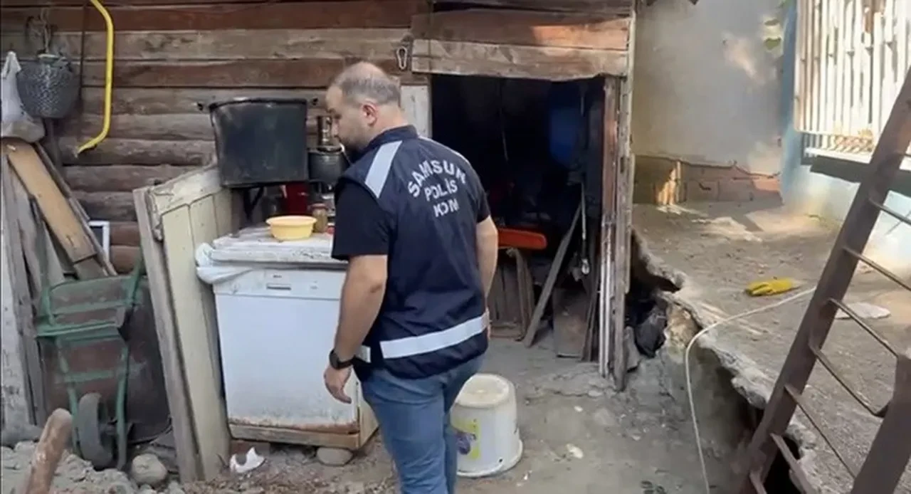 Anne rüyasında gördü: Oğluyla birlikte define avına çıktı