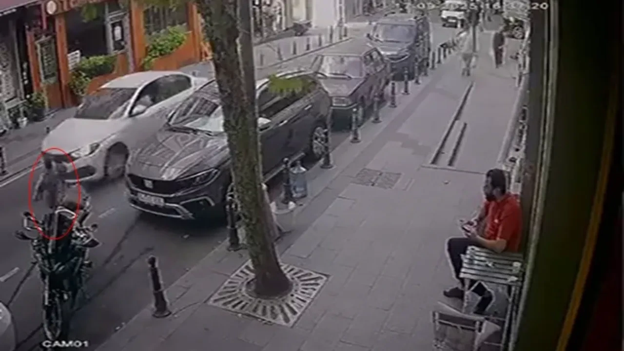 Bayrampaşa'da yürekler ağza geldi: Küçük çocuk ölümden böyle döndü