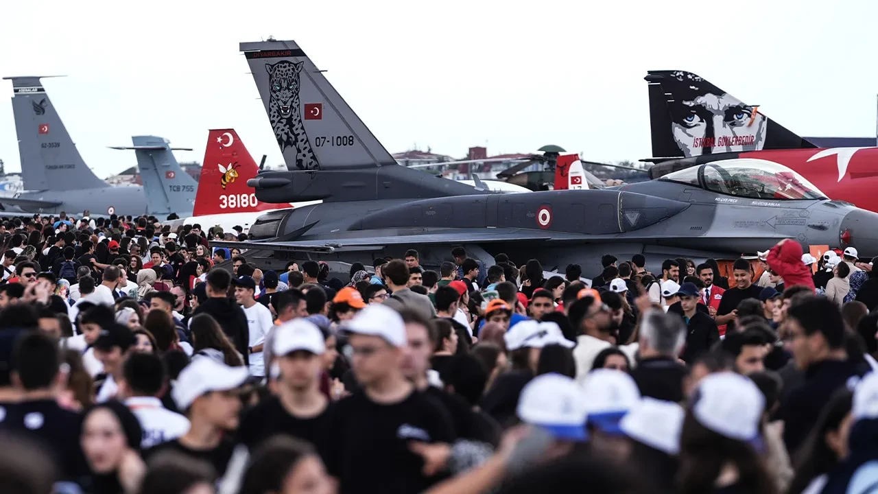 Eski NASA Yöneticisi ABD'li isimden TEKNOFEST'e övgü!