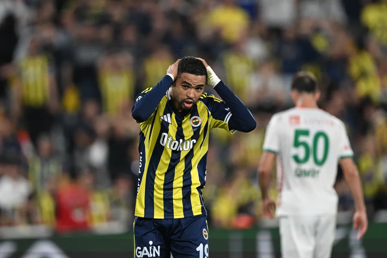 Fenerbahçe Başkanı Ali Koç'tan hakem tepkisi: Seçim öncesi yapılmış bir operasyon