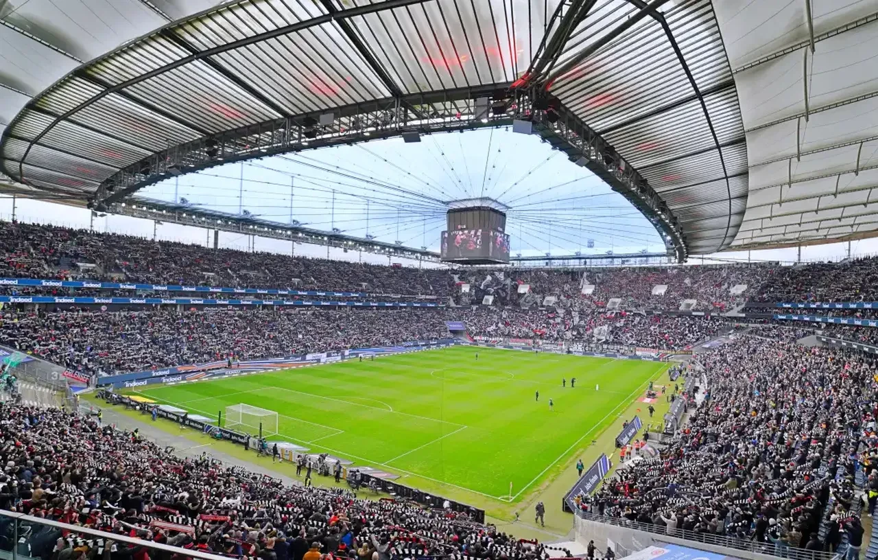 Galatasaray Şampiyonlar Ligi arenasında! Almanya deplasmanında rakip Eintracht Frankfurt