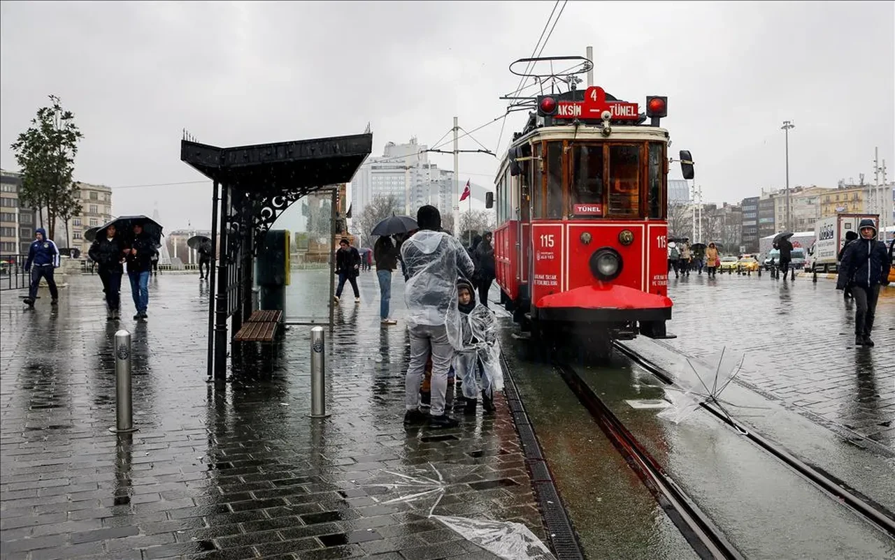 İstanbul'da bugün yağmur yağacak mı? 18 Eylül AKOM uyardı