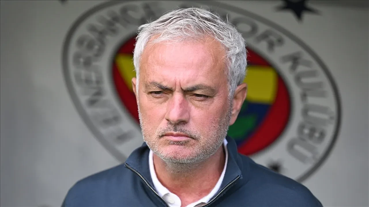 Jose Mourinho'dan Ali Koç'a sert cevap! Kerem Aktürkoğlu sözleri dikkat çekti: 'Bizi eleyen adamı...'
