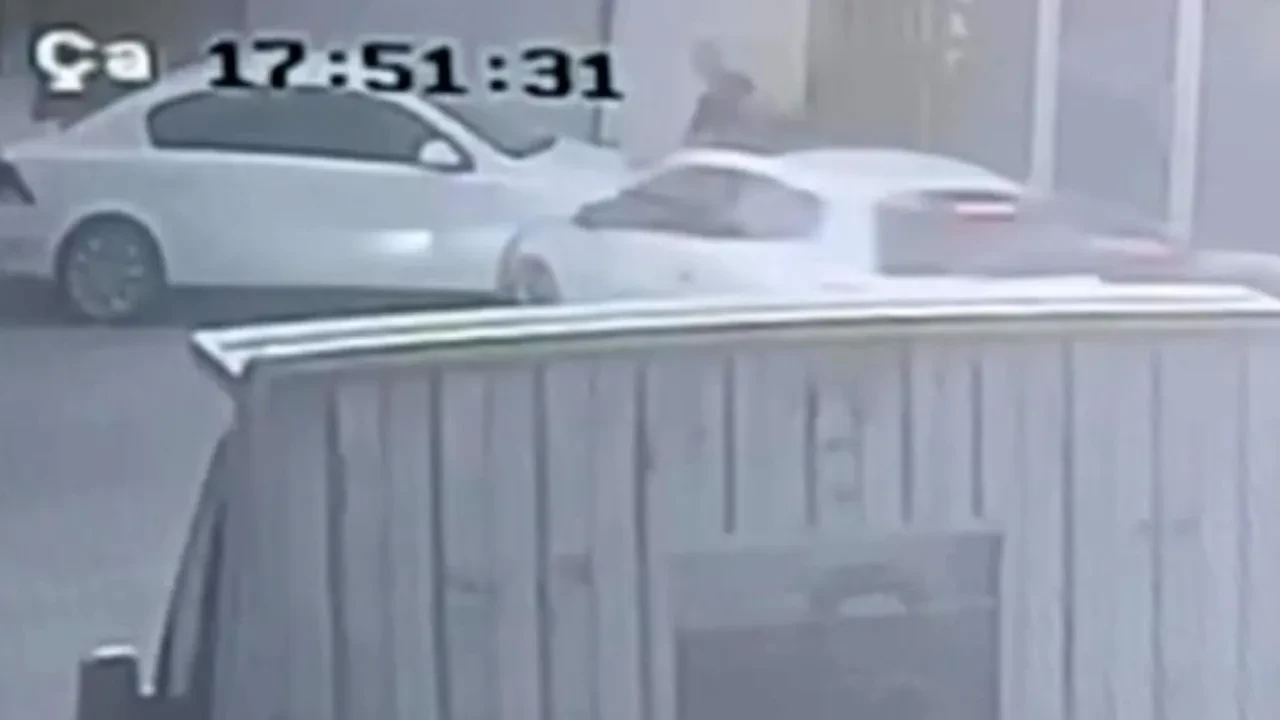 Polisten kaçarken bir esnafı hayattan koparıyordu! O anlar kamerada