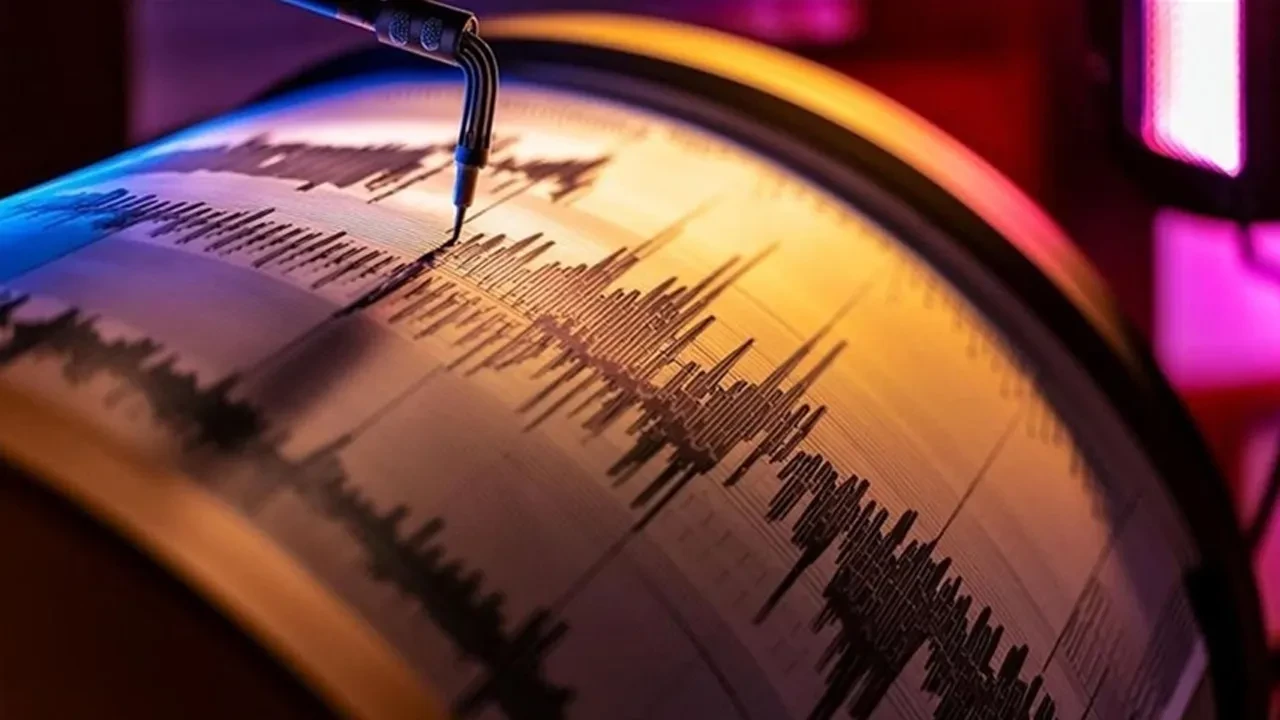 Rusya'da şiddetli deprem! Tsunami uyarısı yapıldı