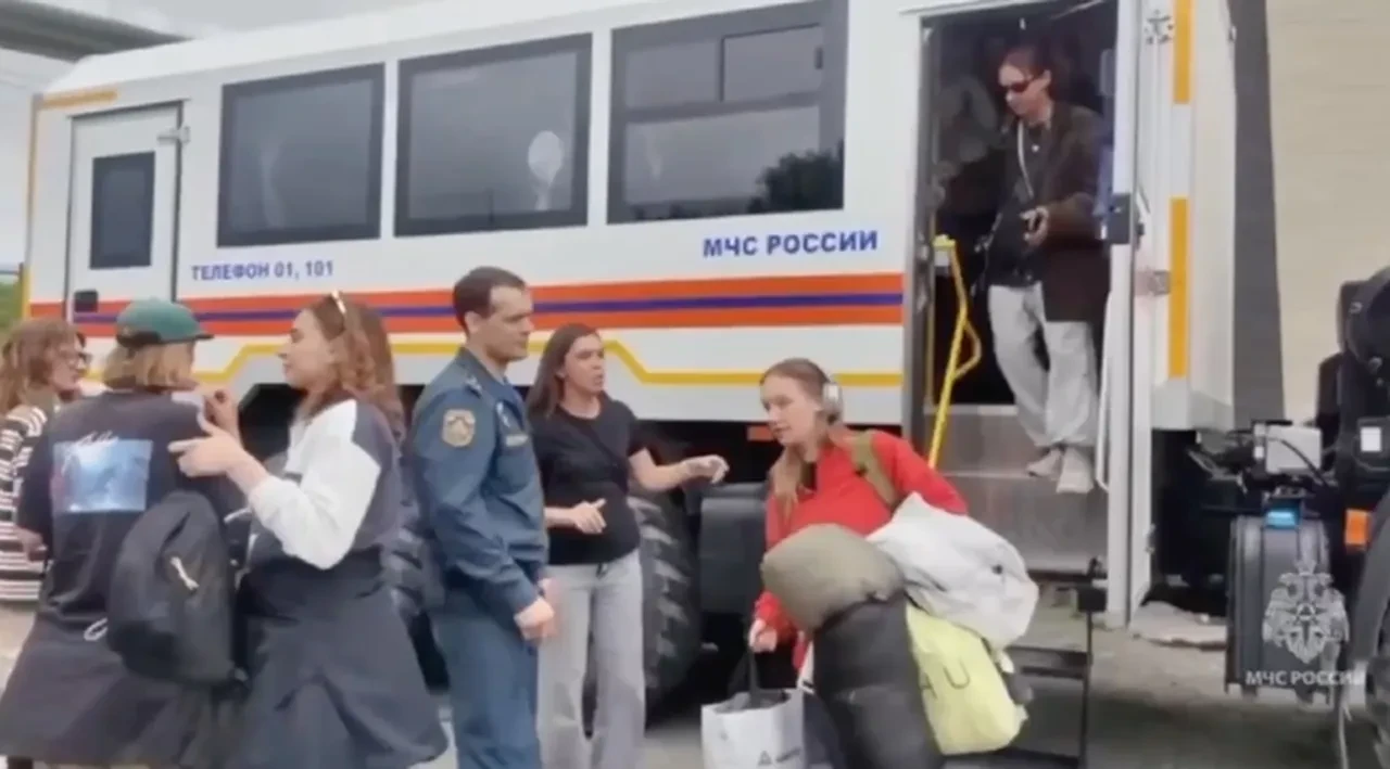 Rusya'da şiddetli deprem! Tsunami uyarısı yapıldı