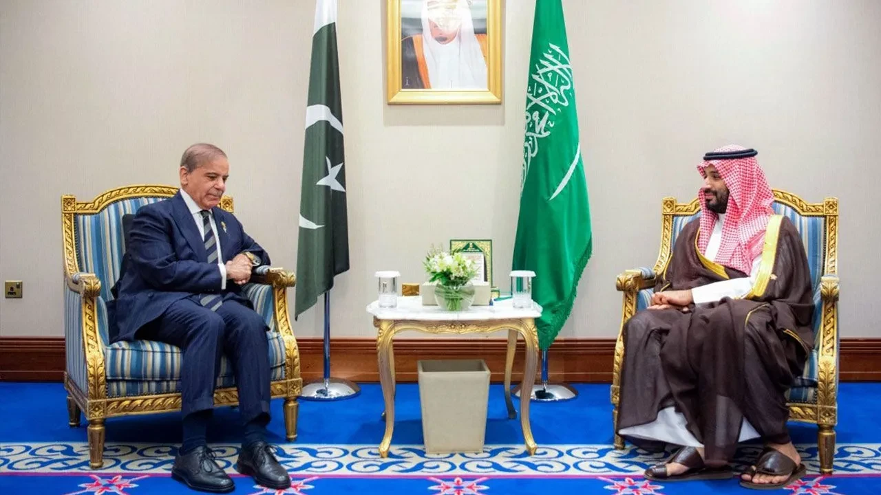 Suudi Arabistan ile Pakistan arasında dikkat çeken anlaşma: İmzalar atıldı!