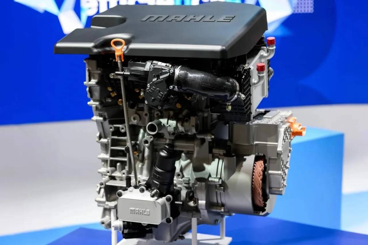 Alman üreticiden elektrikli araçlar için devrim gibi motor: 1.350 km menzil artık hayal değil