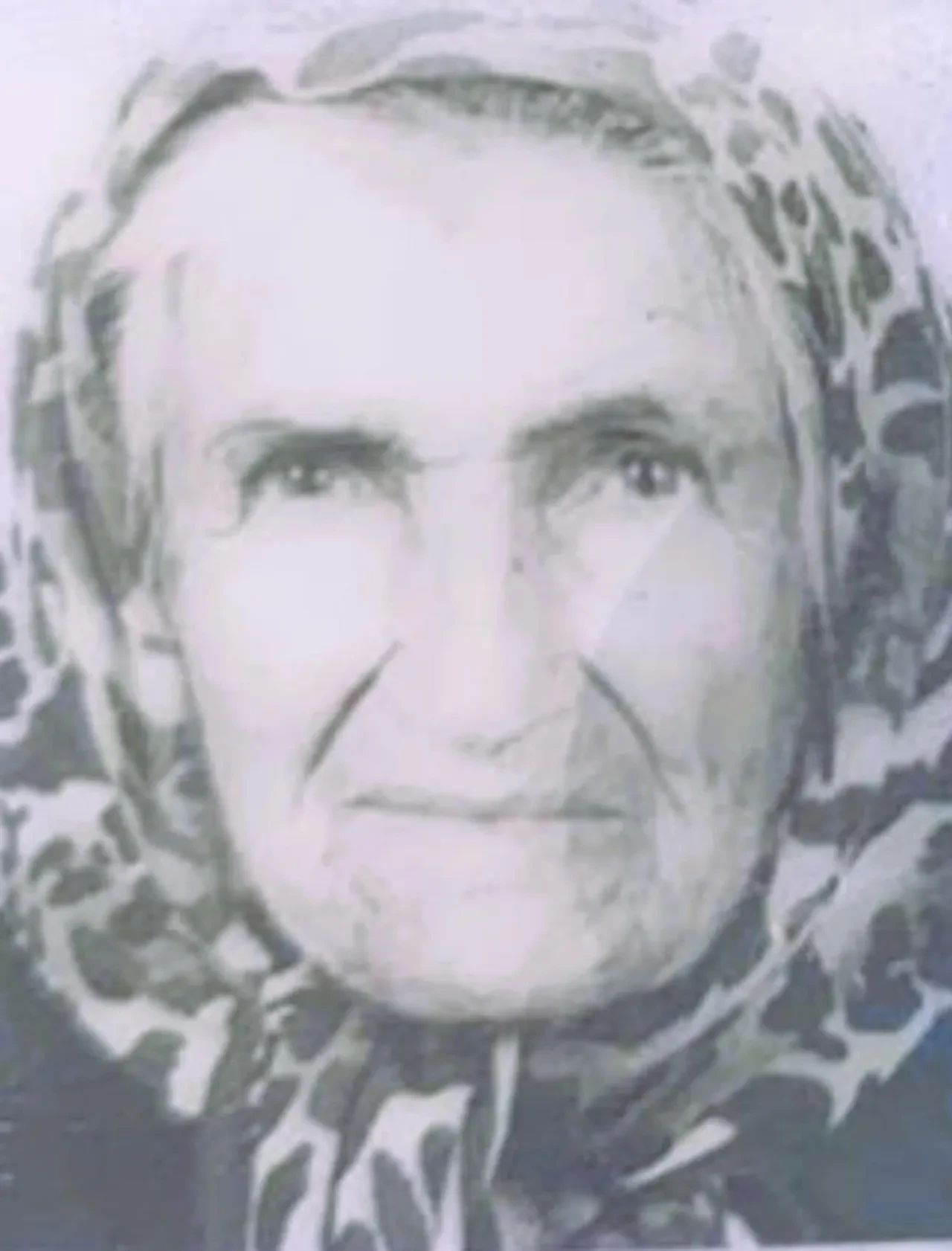 Böyle torun olmaz olsun! İçkisine karışan babaannesini tüple katletti