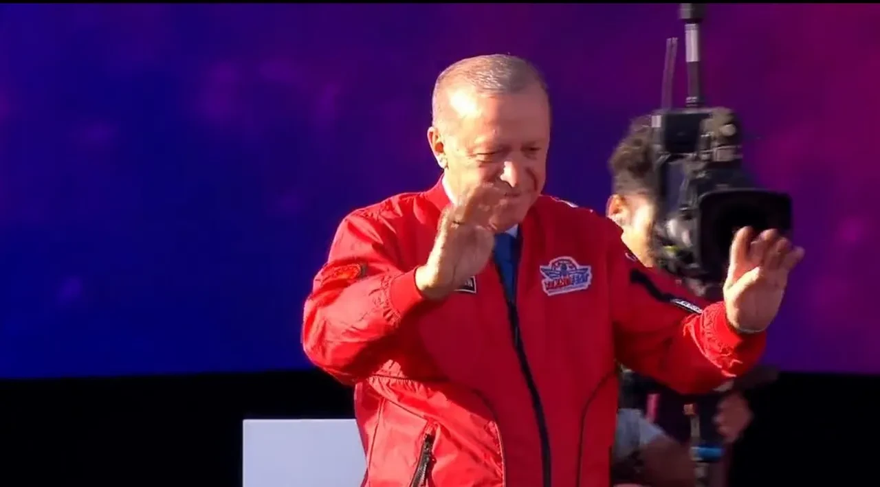 Erdoğan'dan TEKNOFEST'te Netanyahu'ya sert gönderme! 'Bizden çakıl taşı dahi alamaz'
