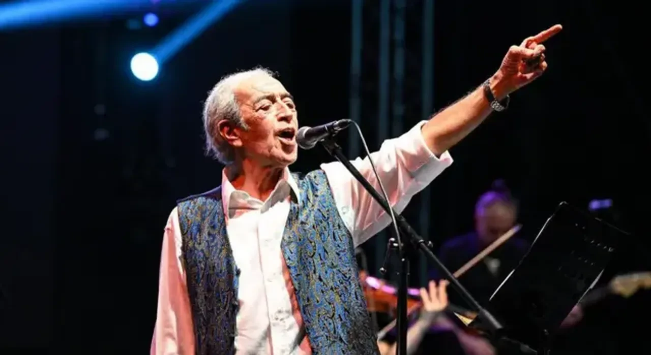 Edip Akbayram'ın kızı Türkü Akbayram'ın baba özlemi! 