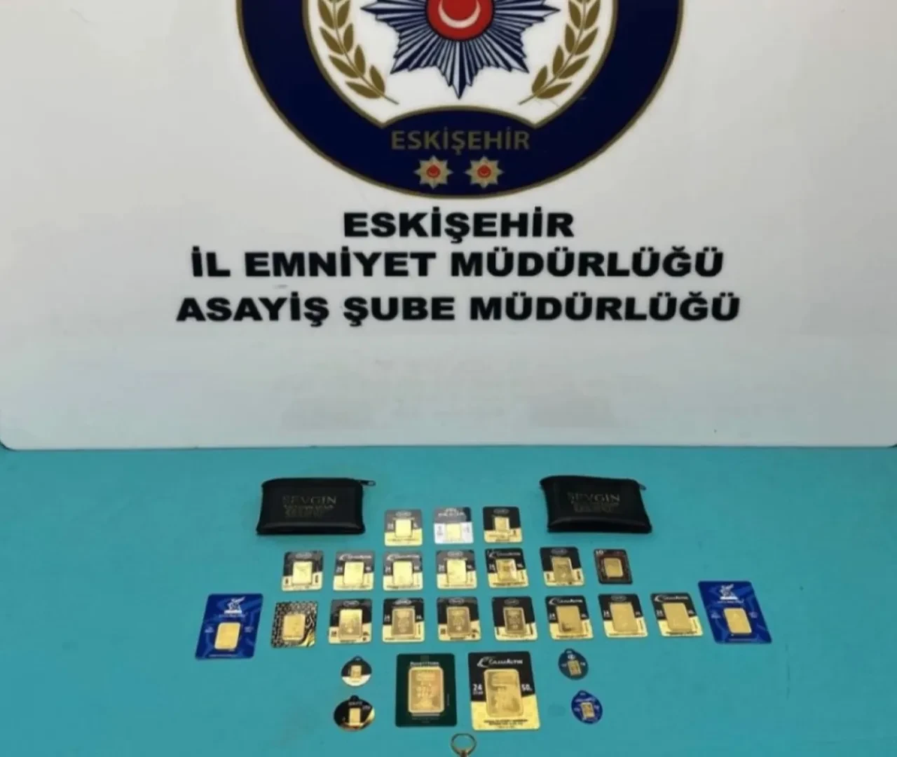 İki milyon TL'lik bebek bezi! Hırsızlar Eskişehir'e kaçarken kıskıvrak yakalandı  