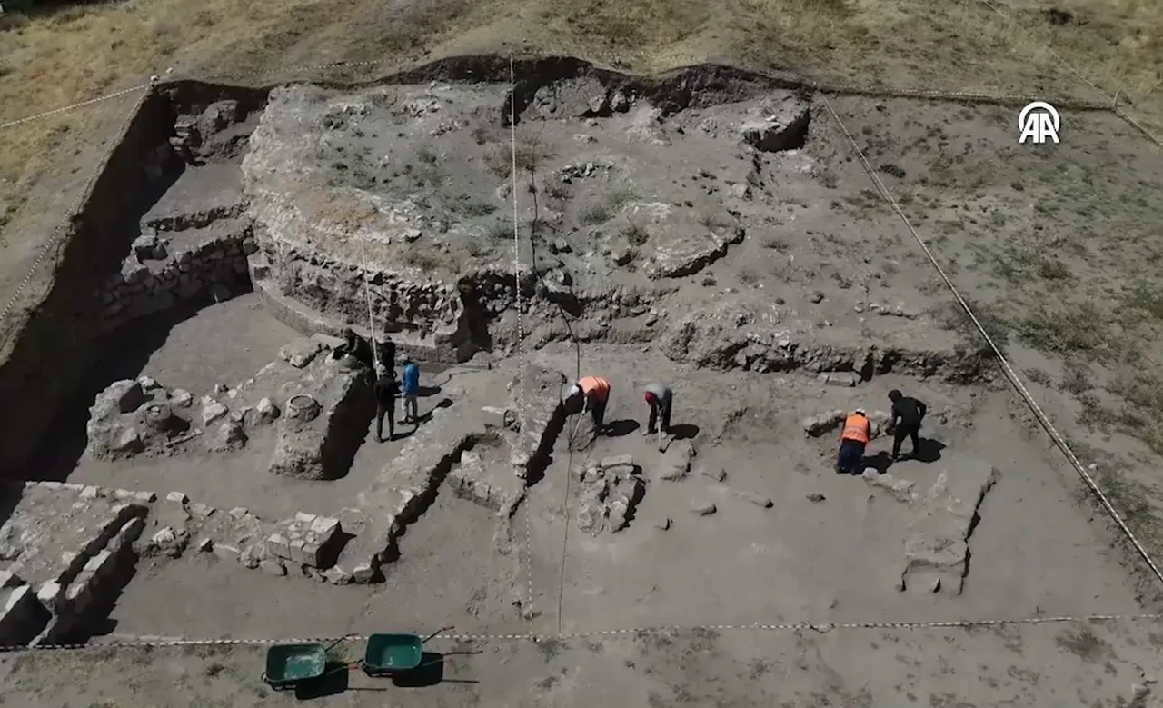 İlk kez başlatılan kazılarda ilginç keşif! Osmanlı Dönemine ait, çapı 50 metre