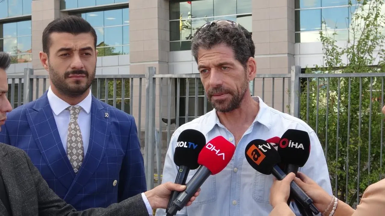 'Issız Adam' mahkemeye koştu! Cemal Hünal'a sahtecilik şoku