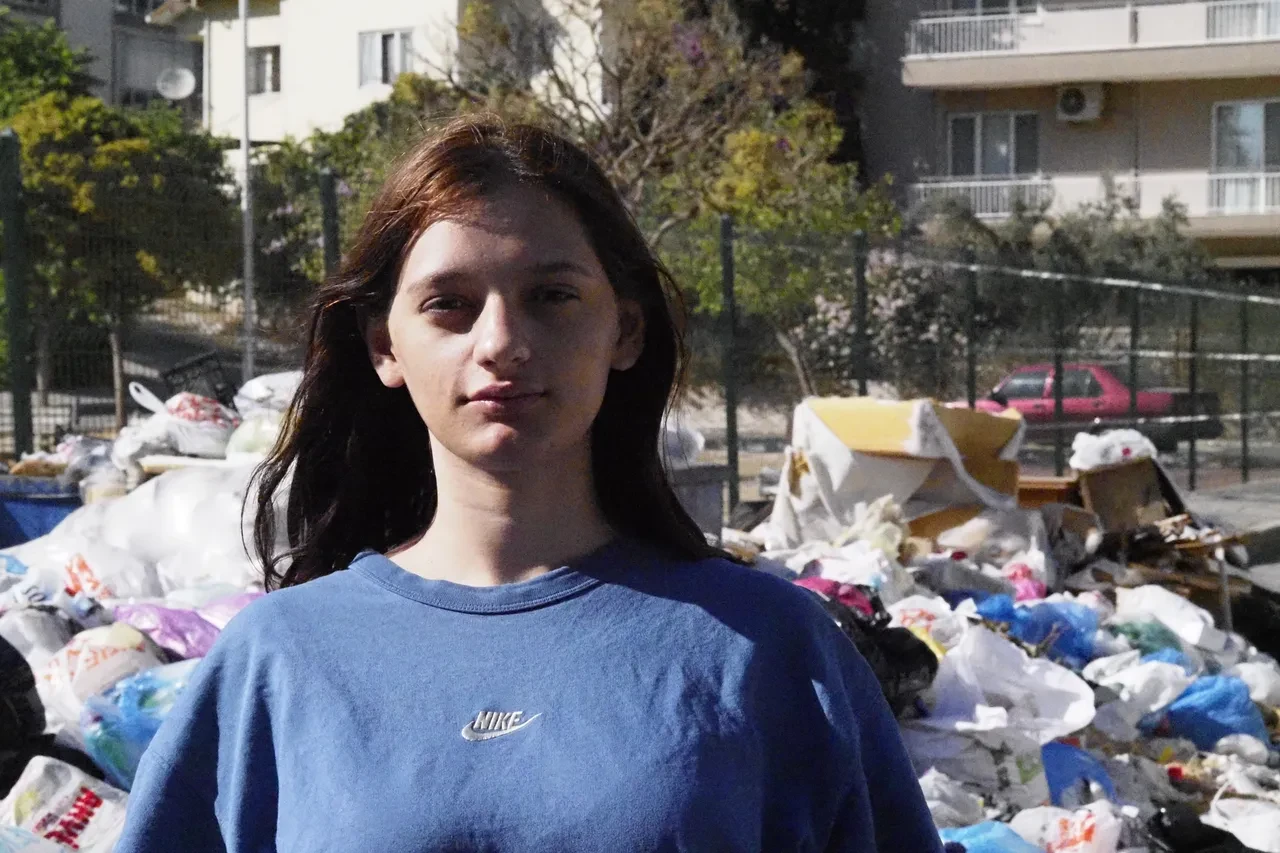 İzmir'de çöp dağları oluştu kokudan durulmuyor!