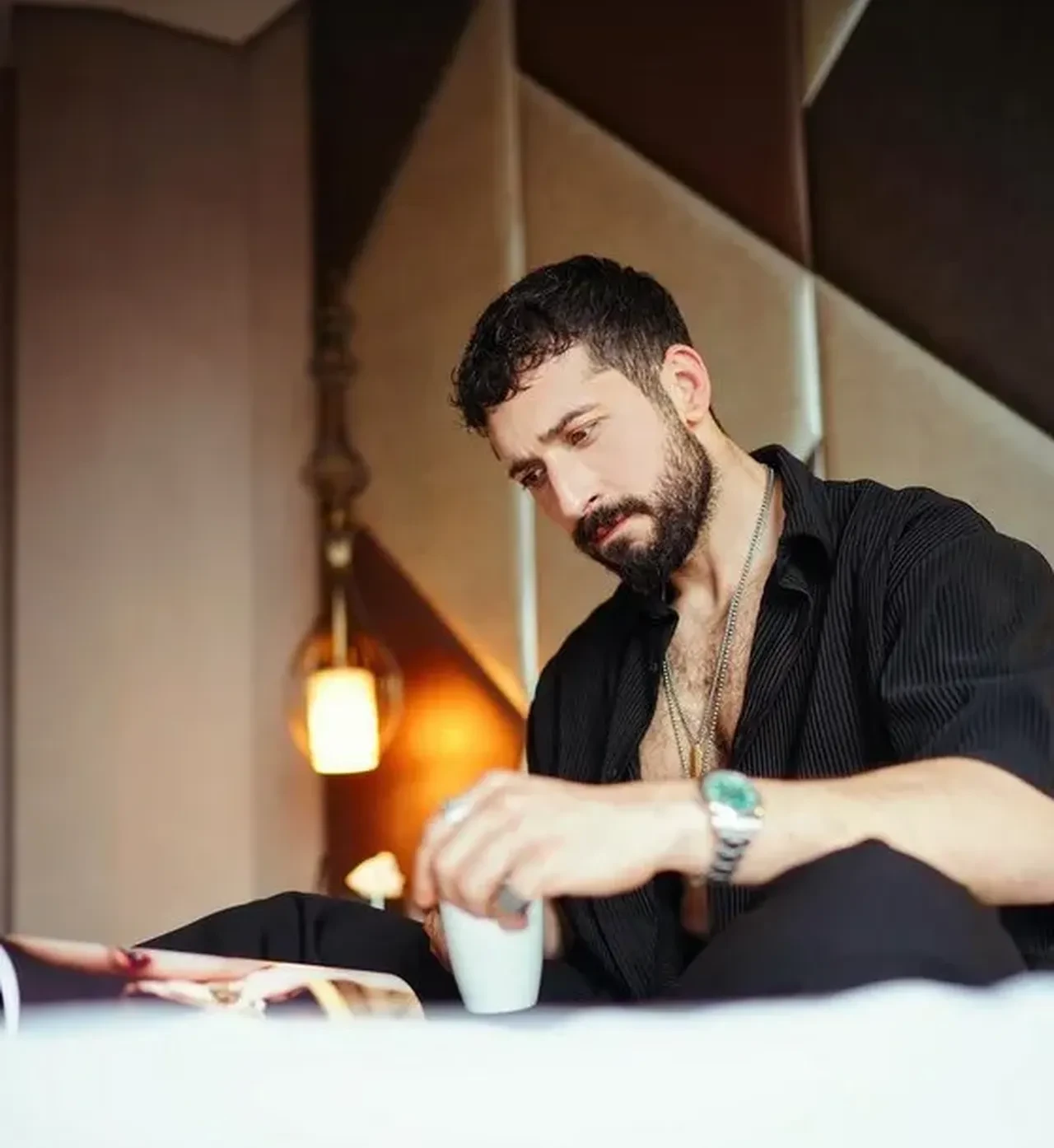 Oyuncu Emre Bulut sahte polis rozetiyle araç kaçırdı! Yakalanınca savunması 'pes' dedirtti 