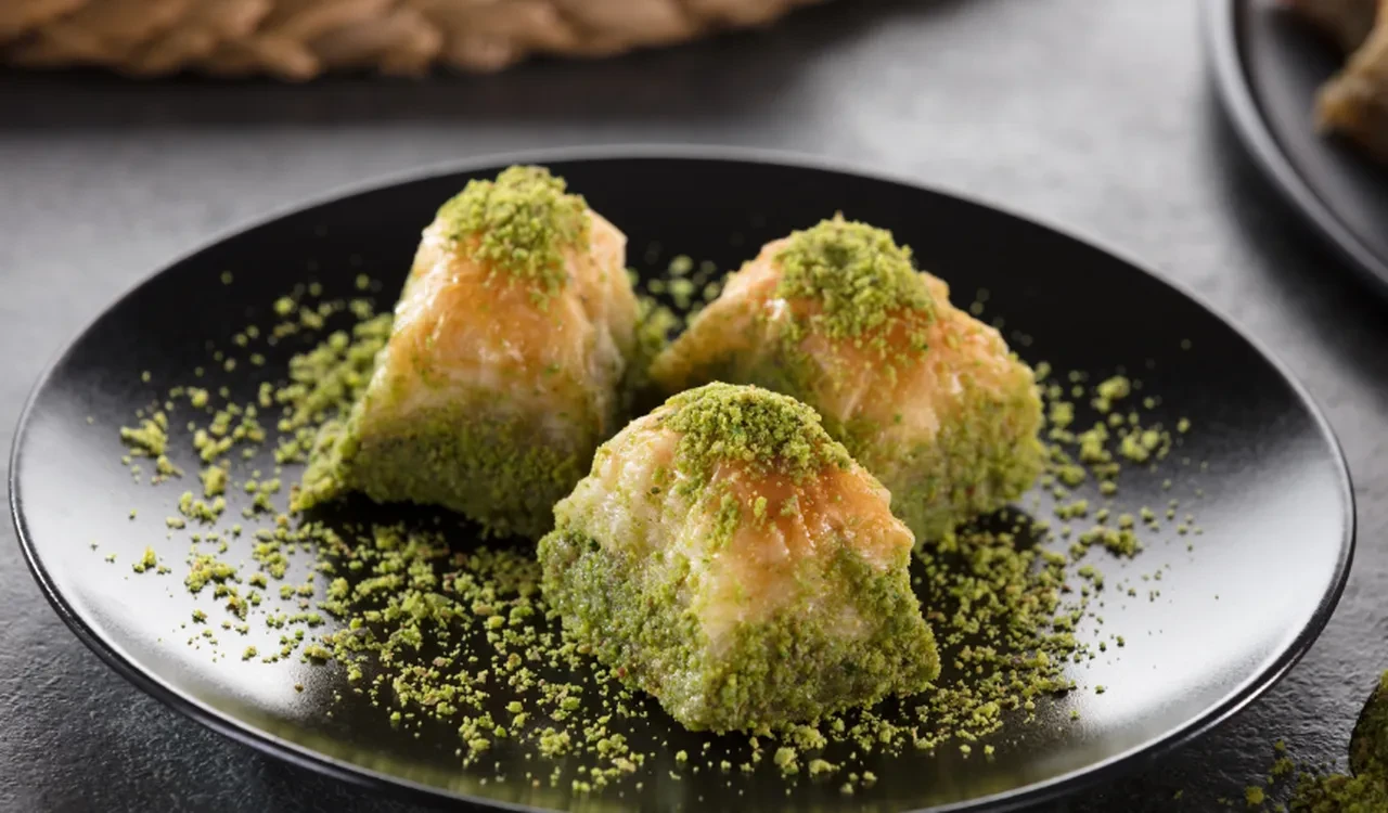 Stokçular yandı! Kilosu 2 bin lirayı geçen Antep fıstığına izin çıktı