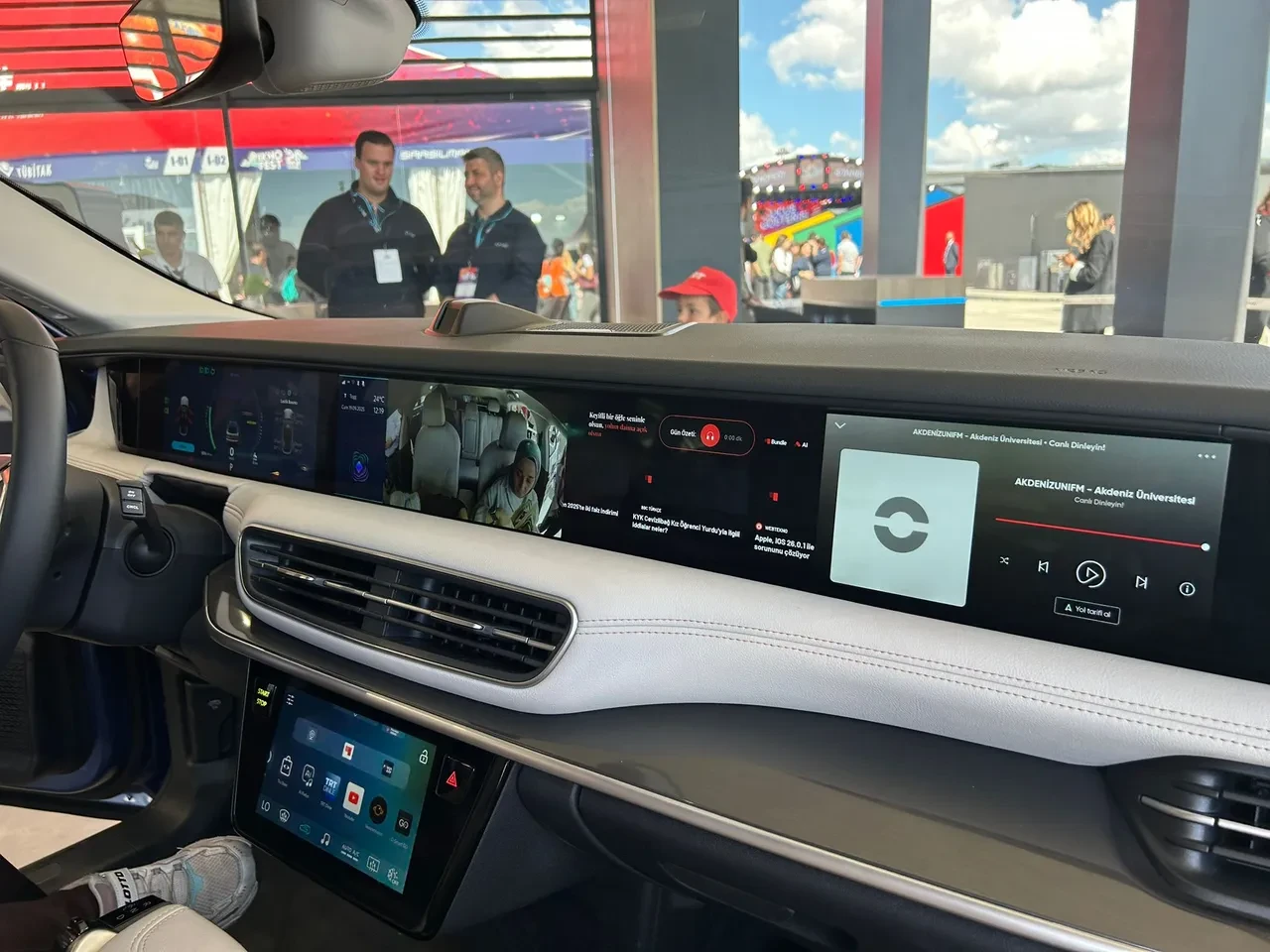 TOGG yeni modeliyle Teknofest'te nefes kesti! Ziyaretçilerin gözdesi oldu