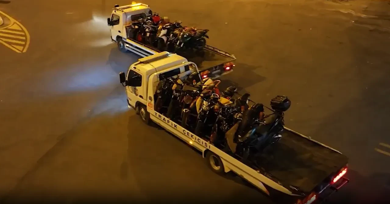 Trafik canavarları polisten kaçamadı: 17 motosiklet sürücüsü gözaltında