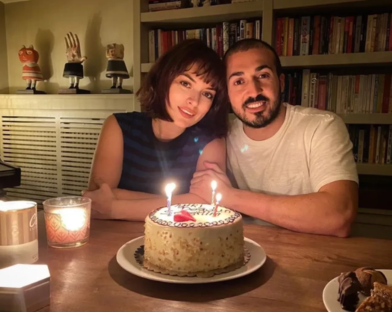 Ayrılsak da beraberiz! Ezgi Mola ile Mustafa Aksakallı'nın eğlenceli anları 