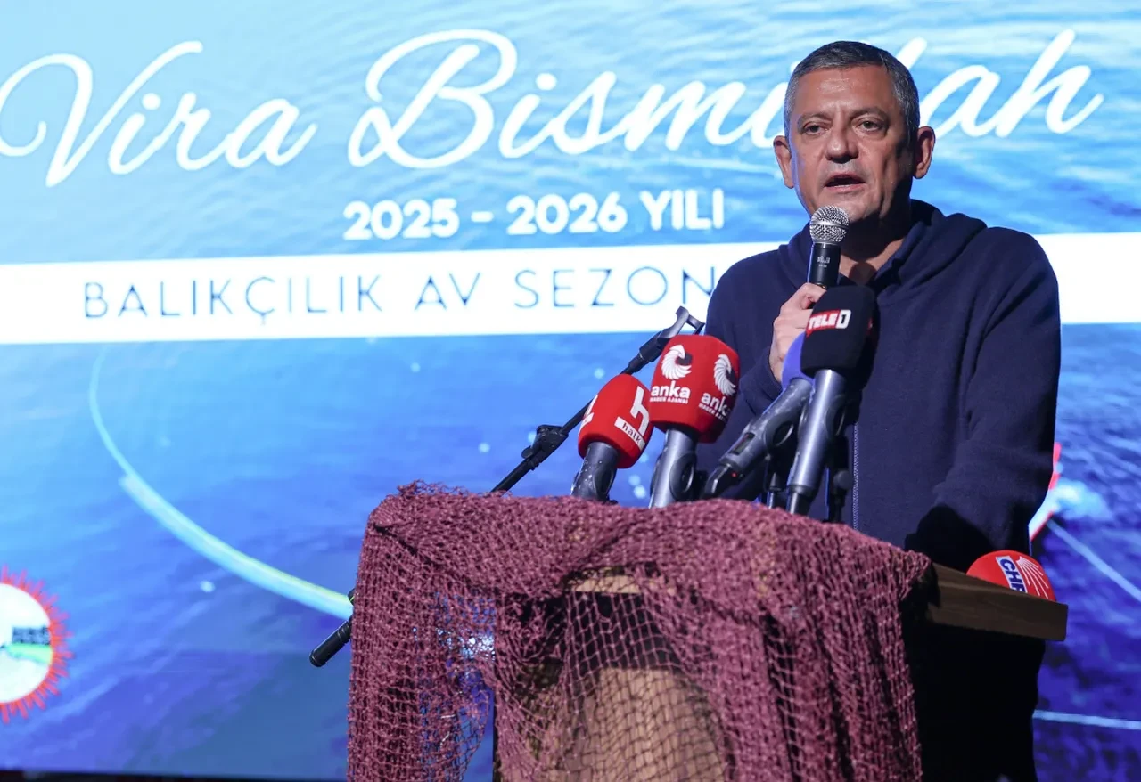 Cumhurbaşkanı Erdoğan'dan Özgür Özel'e 'Sinoplu balıkçılar' cevabı: Ne füzelerden haberi var, ne Sinop'taki balıkçılıktan'