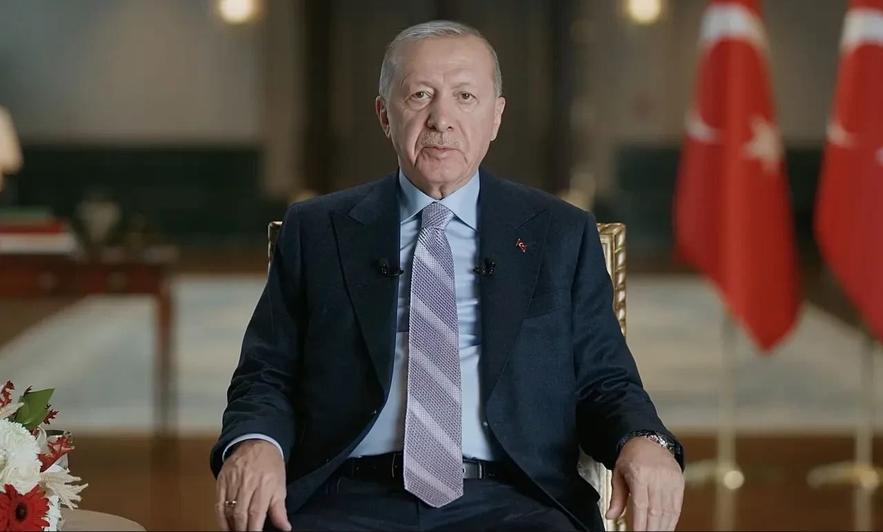 Cumhurbaşkanı Erdoğan'dan Özgür Özel'e 'Sinoplu balıkçılar' cevabı: Ne füzelerden haberi var, ne Sinop'taki balıkçılıktan'