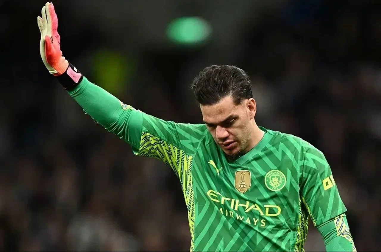 Fenerbahçe Ederson'u transfer etti, Hasan Şaş canlı yayında çıldırdı! Tepki çeken sözler