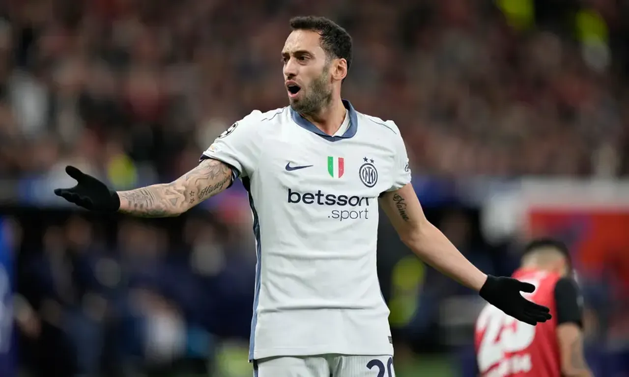 Hakan Çalhanoğlu'ndan Galatasaray tepkisi! Sosyal medyada gündem oldu